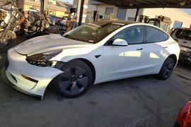 Tesla MODEL 3 2022г.