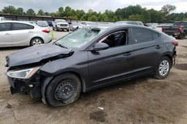 Hyundai Elantra 2020г.