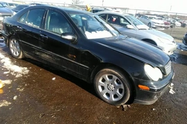 Mercedes-Benz C-Class 2005г.