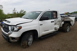 Toyota Tundra 2020г.