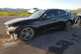 Infiniti Q50 2015г.