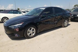 Hyundai Elantra 2022г.