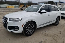 Audi Q7 2017г.