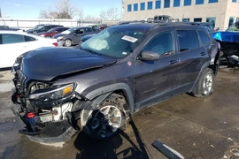 Jeep Cherokee 2019г.