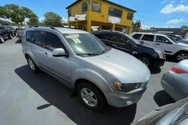 Mitsubishi Outlander 2010г.