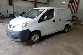 Nissan NV 200 2015г.