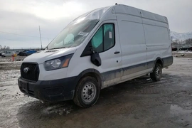 Ford Transit 2023г.