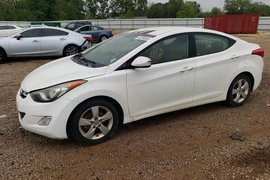 Hyundai Elantra 2013г.