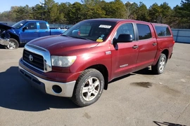 Toyota Tundra 2007г.