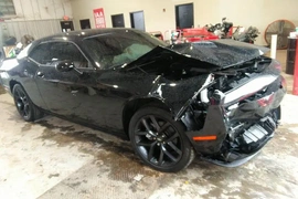 Dodge Challenger 2022г.