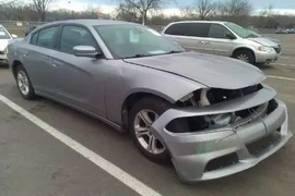 Dodge Charger 2015г.