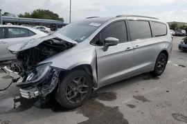 Chrysler Pacifica 2019г.