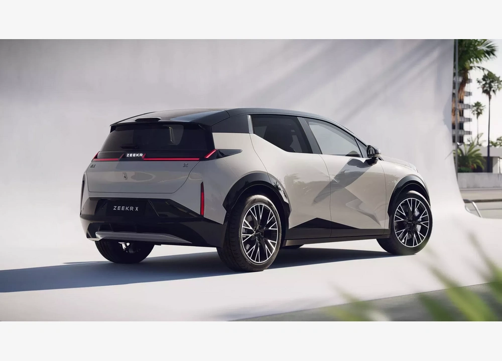 Zeekr X, 2023