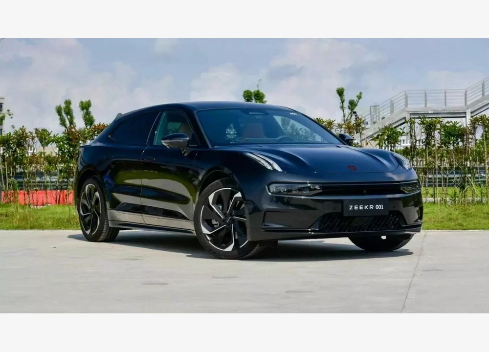Zeekr 001, 2023
