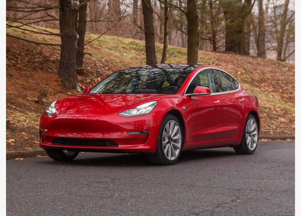 Tesla Model 3, Black