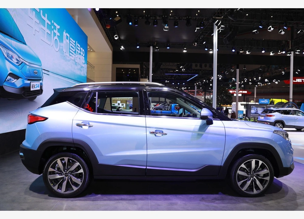 Jac iEVS4