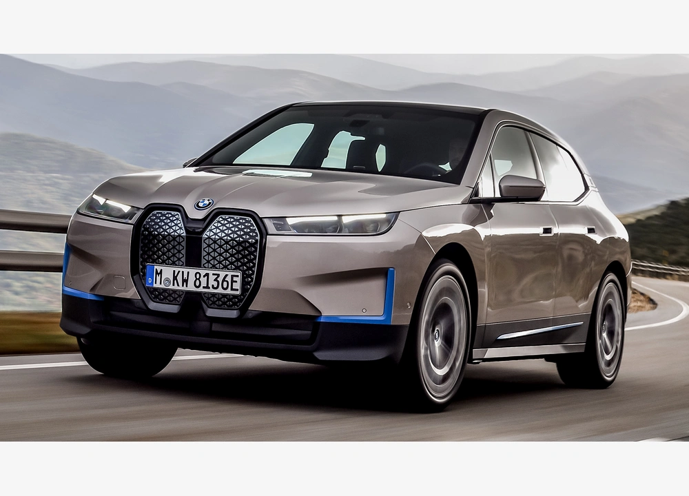 BMW IX