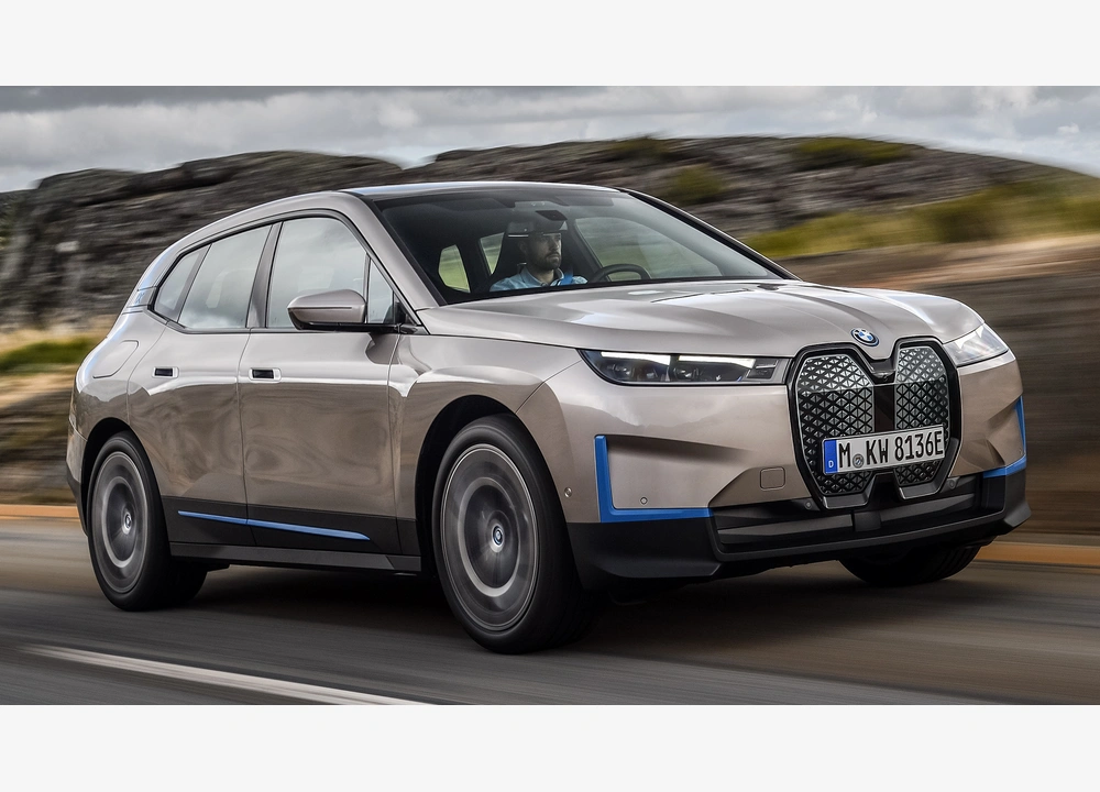 BMW IX